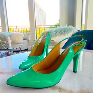 Nine West Gilliano green slingback heel - Like New